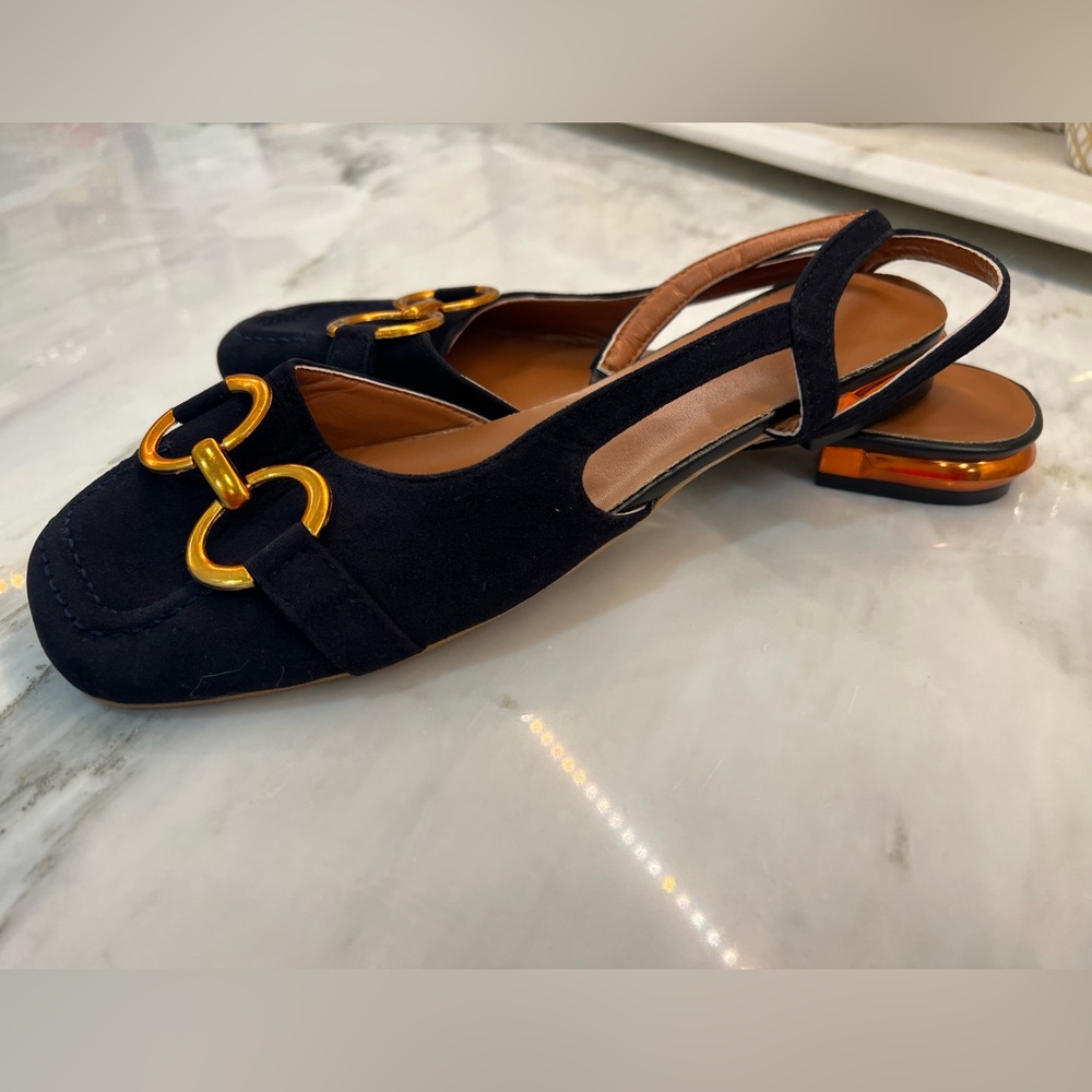 Chic Black and Gold Women's Slingback Loafers
